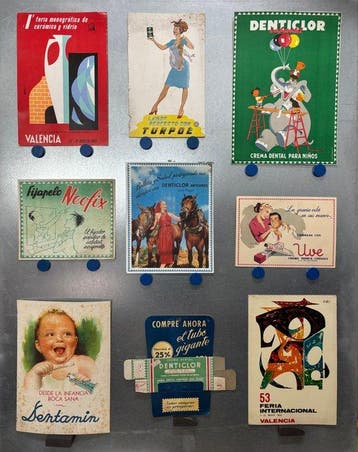 Anonymous - Bonita colección de 9 displays de publicidad