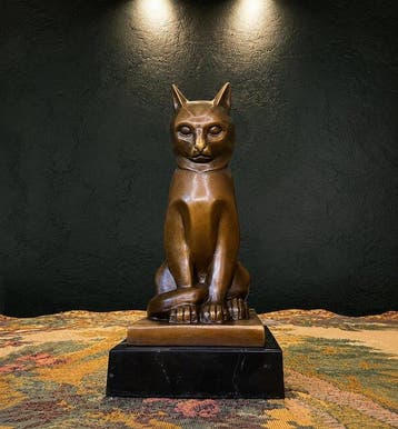 Coenraad - sculptuur, Elegante zittende kat - 17 cm - Brons,, Antiek en Kunst