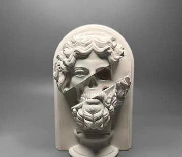 Beeld, Modern Surrealist Sculpture – Greek Mythology Skull