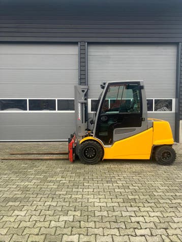 Jungheinrich S40s 4000KG, 4-wieler Elektrische Heftruck, Zakelijke goederen, Ophalen of Verzenden