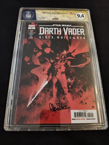 Darth Vader: Black, White & Red 2 - EGC 9.4 - 1 Signed, Nieuw