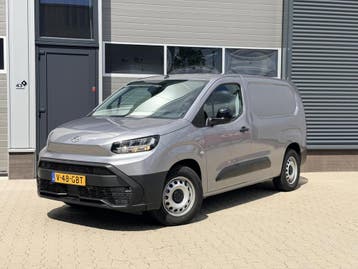 Toyota ProAce CITY Long Electric Navigator met stoel 50kWh L, Automaat, Stof, Gebruikt, Zwart