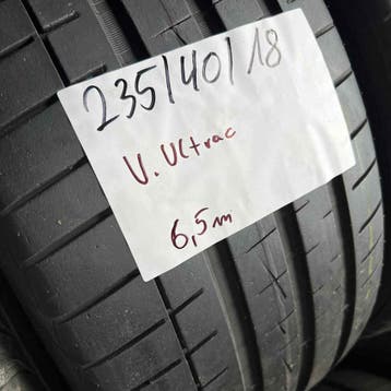 2 x Vredestein Ultrac 235-40-18 Zomerbanden 6,5mm, Auto-onderdelen, 18 inch, Gebruikt, Ophalen of Verzenden, 235 mm