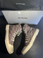 Balenciaga - Veterschoenen - Maat: EU 40, Nieuw