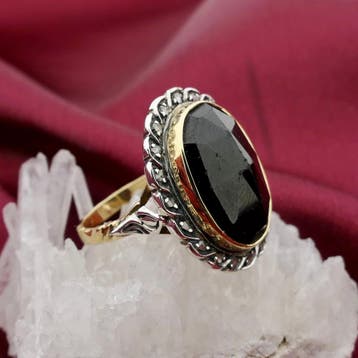Goud met zilveren ring met granaat en diamanten; Ca. 0,20..., Gebruikt, Ophalen of Verzenden, 17 tot 18, Met edelsteen