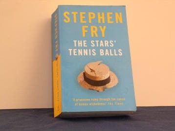 THE STARS TENNIS BALLS - Stephen Fry 9780099727415, Verzenden, Gelezen, Stephen Fry