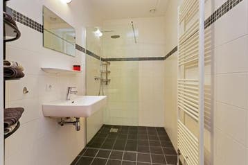 Te Huur 2 Kamer Appartement Vijfhagen In Breda, Huizen en Kamers, Huizen te huur, Noord-Brabant, Direct bij eigenaar, Breda, Appartement
