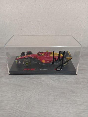 Ferrari - Monza GP - Carlos Sainz F1-75 - 2022 - Schaal 1:43, Verzamelen, Nieuw