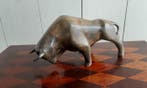 P. Chenet - Figuur - Stier - 23 cm - Brons, Antiek en Kunst
