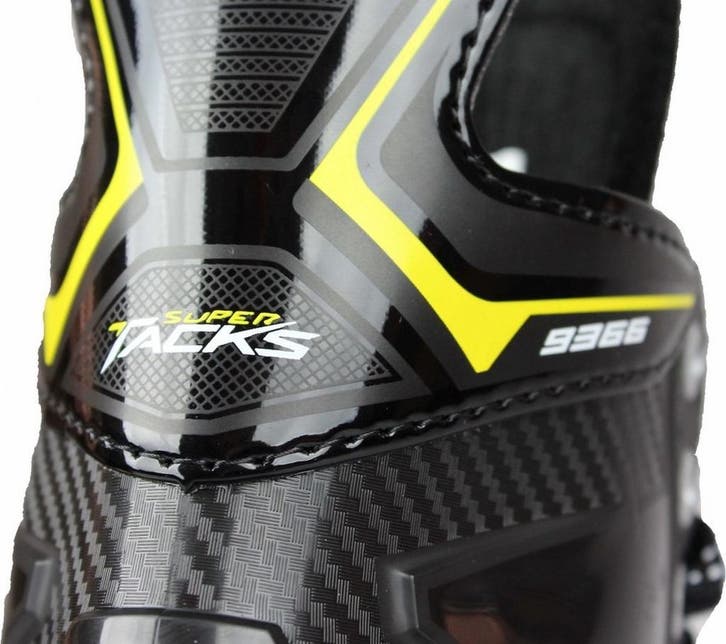 CCM – Supertacks 9366 – IJshockeyschaatsen – Schaatsen Heren, Sport en Fitness, Schaatsen, Zo goed als nieuw, Ophalen of Verzenden