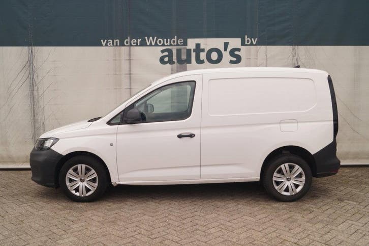 Volkswagen Caddy 2.0 TDI Trend Cargo -AIRCO-PDC-, Auto's, Bestelauto's, Dealer onderhouden, Lease, Handgeschakeld, Wit, Financial lease