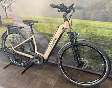Cube Kathmandu Pro Elektrische fiets - XS Framemaat - 750WH, Ophalen of Verzenden, Zo goed als nieuw, Minder dan 47 cm, Cube