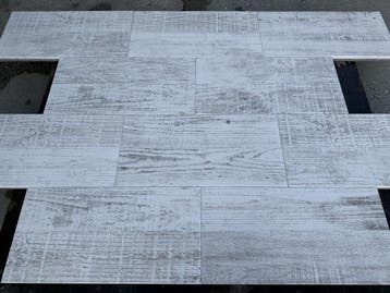 Veiling - 16,64 M2 Gecoate Tegel Houtlook White 40x80x4 Cm, Nieuw