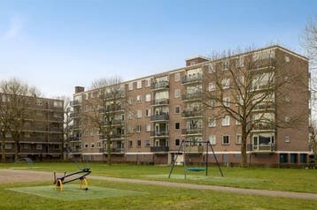 Te Huur 2 Kamer Appartement Maassingel In Den Bosch, Noord-Brabant, Direct bij eigenaar,  Den Bosch, Appartement