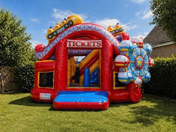 Funcity Rollercoaster Springkussen huren Breda, Ophalen of Verzenden, Nieuw