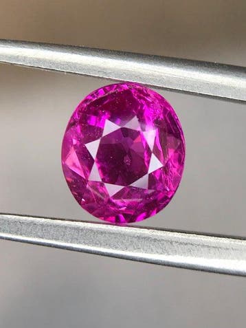 1 pcs Roze, Paars Saffier - 1.05 ct - Guild Gem Laboratory -, Nieuw