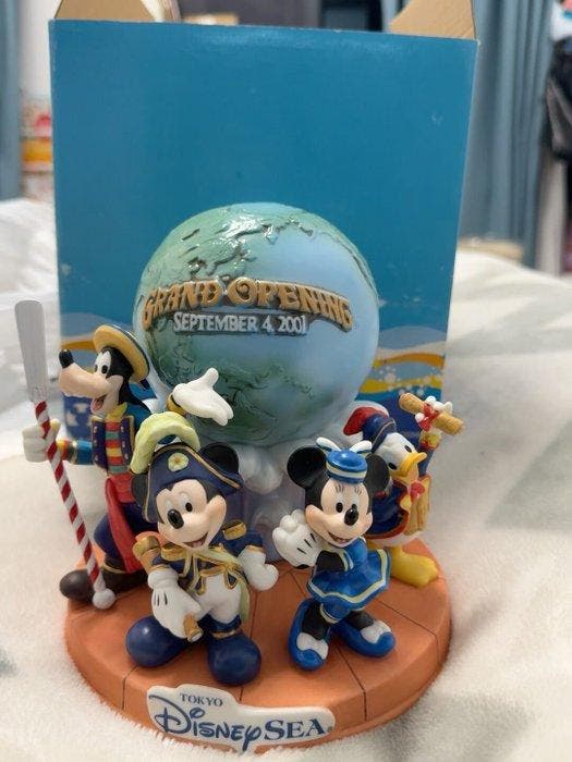 Decoratief ornament - Disney - Opening herdenking -, Verzamelen, Disney