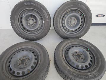 Volkswagen Golf Caddy Audi A3 15 inch velgen winterbanden, 15 inch, Banden en Velgen, Nieuw, Personenwagen