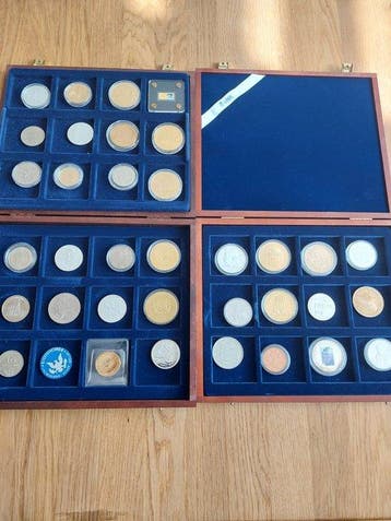 Wereld. Various year, Collection of commemorative coins and