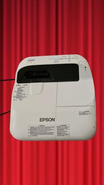 Epson EB-585W Ultra Short Throw Projector