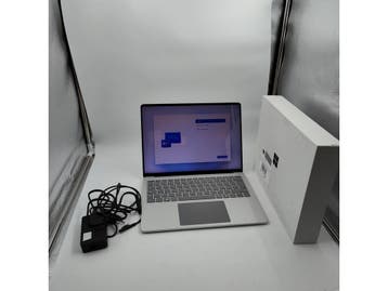 Microsoft Surface 7e Editie - Copilot+ Laptop - 15 inch, Computers en Software, Verzenden, Zo goed als nieuw, Microsoft