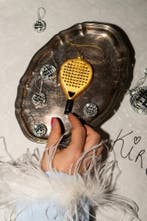 Yup in de boom Padelracket Goud Kerstornament, Diversen, Kerst, Ophalen of Verzenden, Nieuw