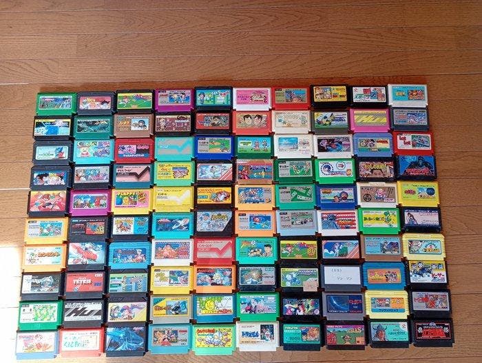 Nintendo - Famicom (Japanese NES) - 100 software No, Spelcomputers en Games, Spelcomputers | Overige Accessoires
