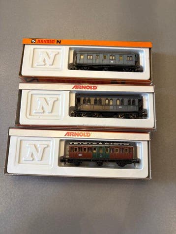 Arnold N - 3052; 3043; 3042 - Modeltrein personenwagonset, Nieuw