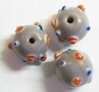 3 x glaskraal rond lila met dots 15 mm (Indiase glaskralen), Ophalen of Verzenden, Nieuw, Kraal