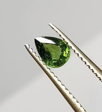 Saffier - 1.01 ct - Antwerp Laboratory for Gemstone Testing, Nieuw