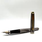Parker - 75 Sterling Silver Ciselé 14K Nib - Zonder, Nieuw