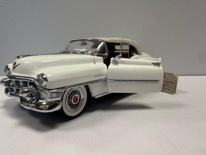 Franklin Mint 1:24 - Modelauto - Cadillac Eldorado (1953), Hobby en Vrije tijd, Modelauto's | 1:5 tot 1:12