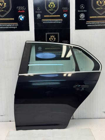 Portier 4-deurs links achter VW Jetta bj.2008 zwart LC9X, Gebruikt, Achter, Volkswagen, Deur