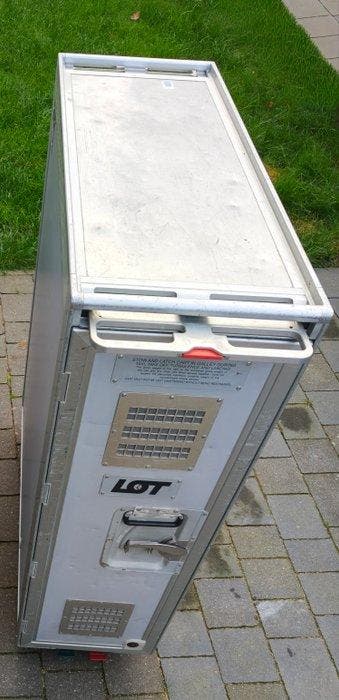lOT - Trolleys van luchtvaartmaatschappijen - 2010-2020 -
