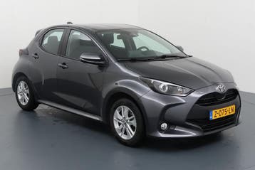 Private Lease - Toyota Yaris - Hybrid 115 Active 5d, Gebruikt, Met garantie (alle), Hybride Elektrisch/Benzine, Yaris
