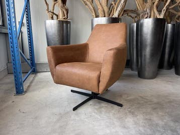 Veiling - Fauteuil Arsenie -Draaibaar- Microleder - Cognac -, Huis en Inrichting, Fauteuils, Nieuw