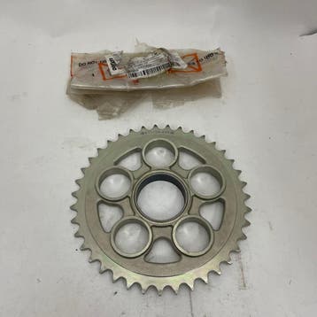 Ducati superbike 848 Rear sprocket Z=39 - 49421381A, Motoren, Nieuw