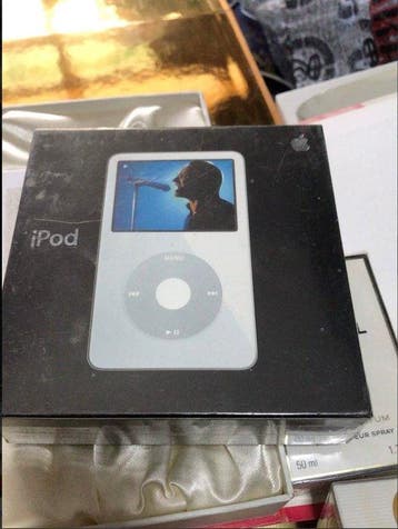 Apple - iPod classic 5th generation 60GB New Sealed - iPod, Nieuw