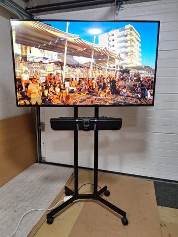 55 INCH PRESENTATIESCHERM DISPLAY STAANDER VIDEOCONFERENTIE, Ophalen, HDMI, Refurbished, Ultra HD (4K)