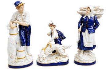 Royal Dux Porzellan-Manufaktur - Beeld, De waterdrager, de