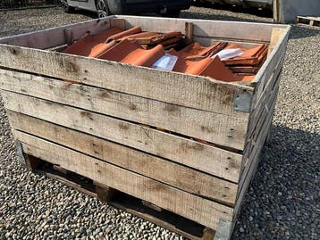 Lot dakpannen 110stuks Monier-Belfeld incl bak (Diverse), Verzenden, Nieuw