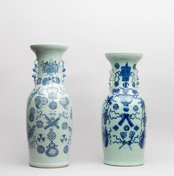 Paar celadon balustervazen, China, ca. 1900