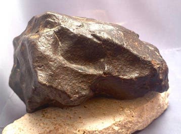 Chondriet Chondrite meteoriet - 1098 g - (1), Verzamelen, Mineralen en Fossielen