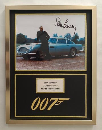 James Bond 007: Goldfinger - Sean Connery hand signed photo, Nieuw