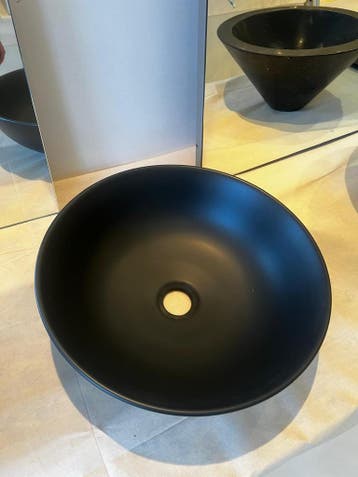Zwarte waskom Ø32 cm – van 500,- voor 150 euro!, Huis en Inrichting, Ophalen, Nieuw, Minder dan 50 cm, Wasbak of Wastafel