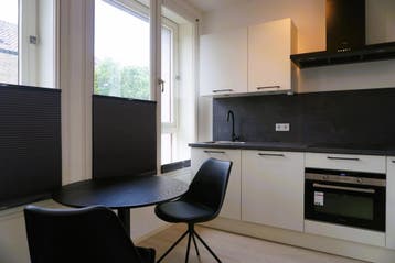 Te huur: Studio Vijzelstraat in Arnhem, Huizen en Kamers, Arnhem, Gelderland