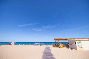 Camping Begur: Een groene oase aan de Costa Brava, Zwembad, Costa Brava, Chalet, Bungalow of Caravan, Aan zee