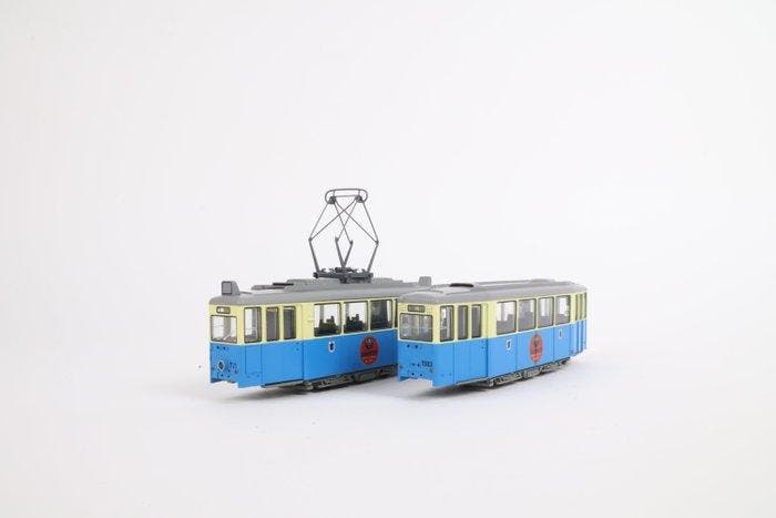 Kato H0 - Modeltram (2) - Blauw-witte Tram München, Hobby en Vrije tijd, Modeltreinen | H0