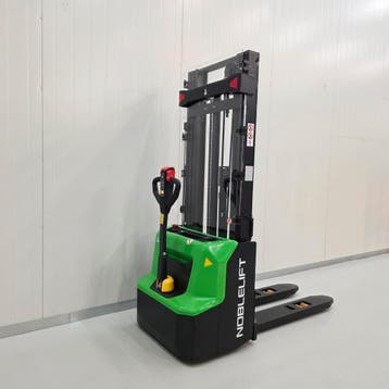 Nieuw - elektrische stapelaar - 4.3m - 3 delig tripex 1300kg, 1000 tot 2000 kg, Elektrisch, Stapelaar, Noblelift 