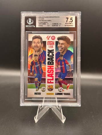 Beckett 7.5 Panini Megacracks La Liga 2024/25 Flashback Mess, Verzenden, Zo goed als nieuw, Losse kaart